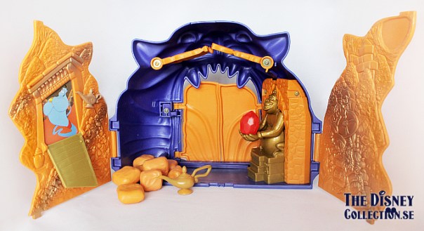 aladdin_cave_mattel2