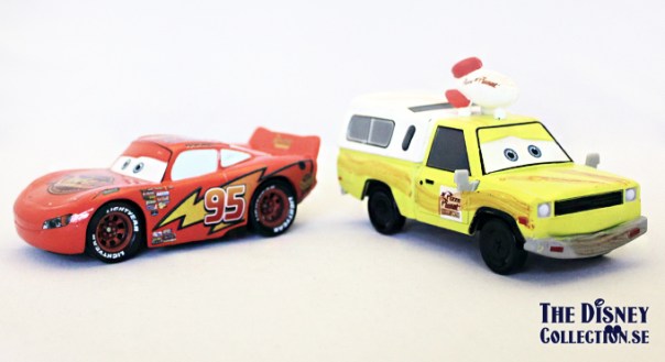 Deluxe Piston Cup Die Cast Vehicle Set_mcqueen_pizza_planet_van