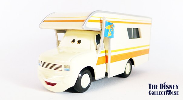 cars_pistoncup2015-5