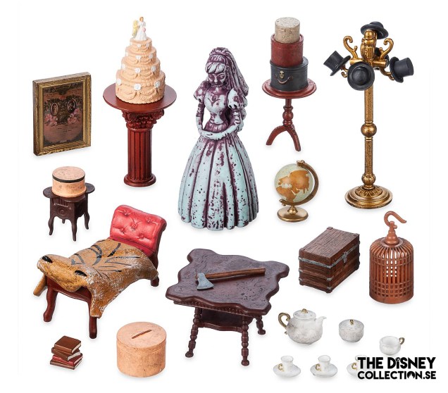 The Haunted Mansion Attic Diorama Kit3