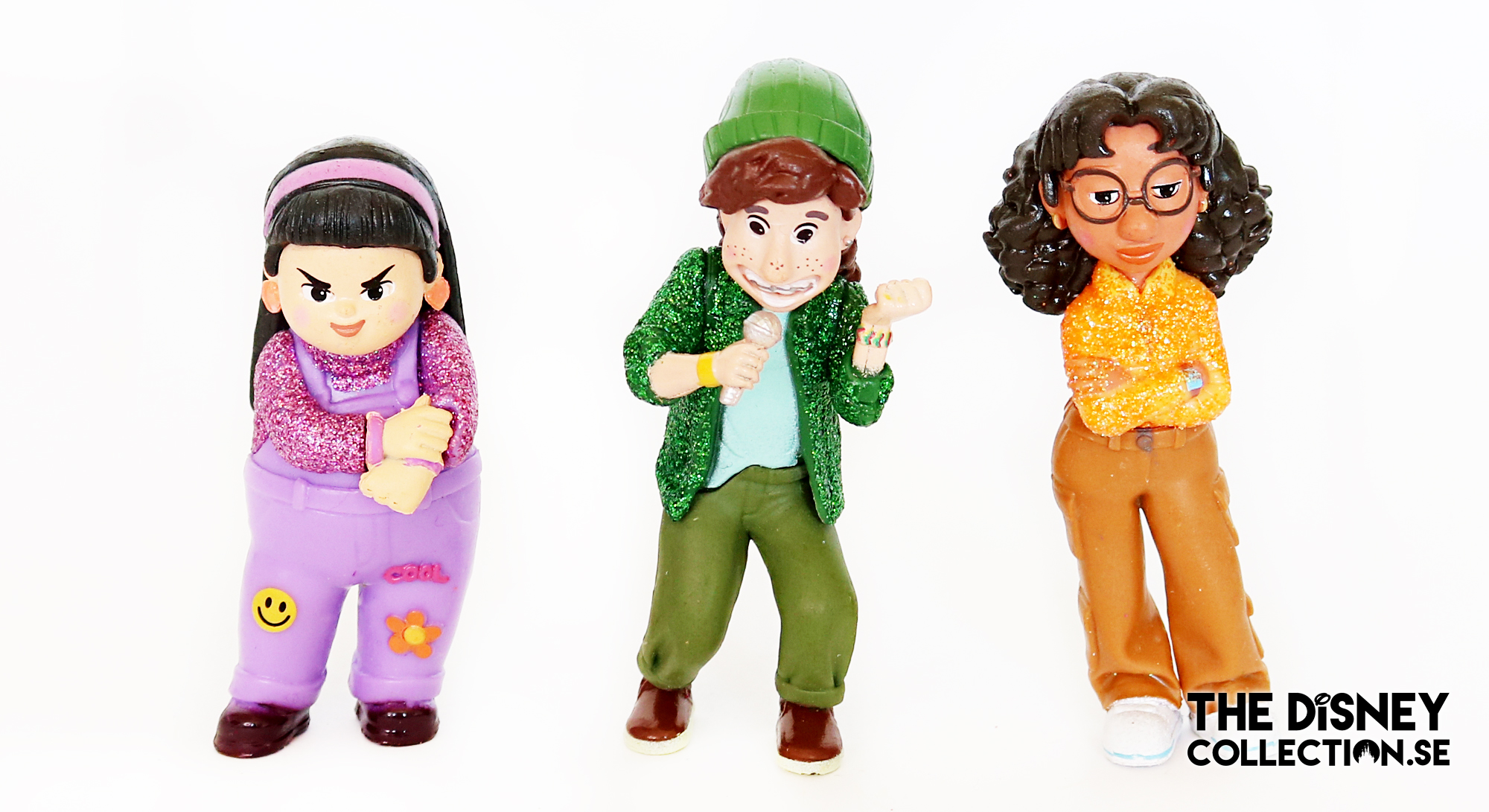 turning-red-jakks-disneystore-2